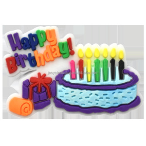 Vente en gros de breloques pour chaussures de joyeux anniversaire cadeau promotionnel accessoire de décoration de chaussures gâteau fête d'anniversaire breloque sabot en caoutchouc pour chaussures - Product Image 4