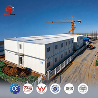 Maison conteneur pliable à faible coût de transport, 10 unités par 40HQ, maison modulaire préfabriquée pour l'exportation en gros de projets d'ingénierie