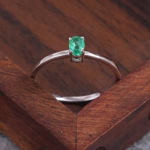 แหวน925ทำด้วยมือของผู้หญิงแหวนเงินสเตอร์ลิงมรกตธรรมชาติรูปไข่สำหรับงานแต่งงานของขวัญพิเศษสำหรับปาร์ตี้ได้รับการรับรอง IGI - Product Image 2