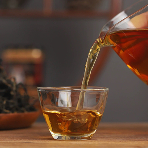 Yunnan Dianhong Maofeng Té negro Calidad de grado Hecho a mano Rico Sabor suave y único - Product Image 4