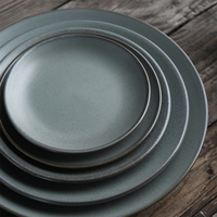 Ensemble d'assiettes à dîner rondes en céramique solide de haute qualité, vente en gros, modernes, pour hôtels / maison / cadeaux / mariages, personnalisables