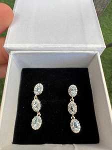 Boucles d'oreilles clous en or 10K avec topaze bleue et diamants, véritables pierres précieuses solitaires à trois pierres, bijoux de mode tendance, cadeau pour femme - Product Image 3