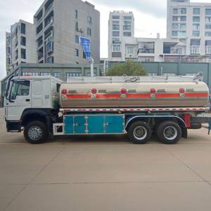 Camión <span class=keywords><strong>Cisterna</strong></span> Sinotruk HOWO de 20 Metros Cúbicos con Tracción 6x4, Camión <span class=keywords><strong>Cisterna</strong></span> Personalizable - Product Image 3