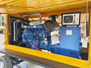 Estación <span class=keywords><strong>de</strong></span> Energía Móvil Trifásica Silenciosa Tipo <span class=keywords><strong>Remolque</strong></span> 100KW 125KVA con Arranque Automático, Generador Diésel Portátil con Control Remoto y Motor Ricardo - Product Image 4