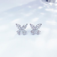 Boucles d'oreilles minimalistes élégantes en or jaune 18 carats avec diamant de laboratoire solitaire carré polyvalent, style princesse, et manchette d'oreille en diamant