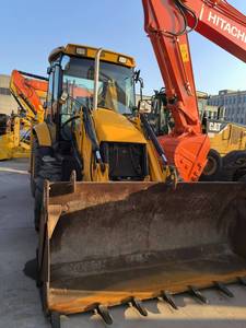 Chargeuse-pelleteuse JCB d'occasion, modèle JCB3CX, excellente qualité, prête à être expédiée. Chargeuse-pelleteuse JCB, chargeuse frontale JCB 4CX, JCB3CX en promotion. - Product Image 4