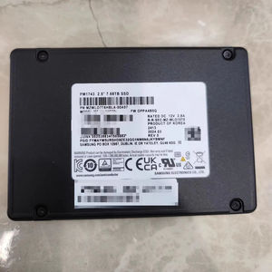 Unidad de Estado Sólido GUIXING Enterprise Usada MZWLO7T6HBLA-00A07 PM1743 U.2 7.68T SATA 6Gbps SSD - Product Image 1