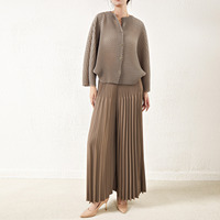 2025 Miyake Plissé Nouveau Design Jupe-Culotte Décontractée à Jambes Larges pour Femme, Pantalon de Bureau Élégant pour Femme