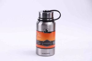 Stainless Steel Tumbler With Modern Design and Vacuum Insulation - Product Image 5