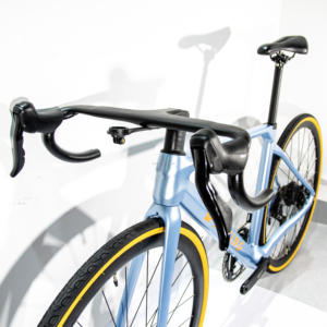 Vélo de route électrique pas cher T700 en fibre de carbone 700C avec roue sans fil à 24 vitesses, roue en alliage, frein à disque hydraulique 160 mm - Product Image 3