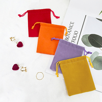 Sacs cadeaux recyclables en velours Emballage unique pour bijoux montres Sacs à poussière Idée