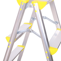 Expédition rapide, limite de poids 150 kg, échelle à double marche portable antidérapante résistante à la rouille, en aluminium EN 131 jaune pour les voyages et le camping