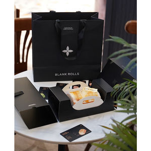 Boîte tiroir coulissante noire premium personnalisable avec logo pour gâteau roulé <span class=keywords><strong>suisse</strong></span>, gâteau éponge, roulade, desserts de boulangerie et pâtisseries, en carton - Product Image 3