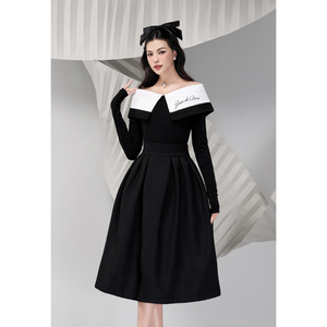 Onica-Top à épaules dénudées rouge et noir | Conception découpée sophistiquée | Chemisier de mode élégant pour une tenue de fête ou de soirée - Product Image 4