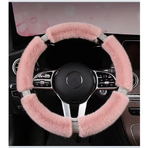 Housse de <span class=keywords><strong>volant</strong></span> de voiture en peluche artificielle chaude et polyvalente, anti-abrasion - Product Image 2