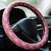 Housse de volant de voiture rose poudré en cuir PVC 1,1 mm résistant à l'usure avec monogramme lettre D – Accessoires intérieurs pour la conduite quotidienne