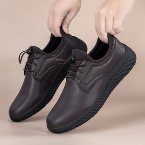 Zapatos para caminar para personas mayores con suela suave, transpirable y de alta calidad que absorbe los impactos, antideslizantes y resistentes al desgaste, de malla. - Product Image 3