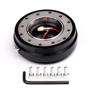 Adaptateur de moyeu de <span class=keywords><strong>volant</strong></span> de course universel en alliage d'aluminium de 70 mm avec verrouillage de sécurité - Product Image 2