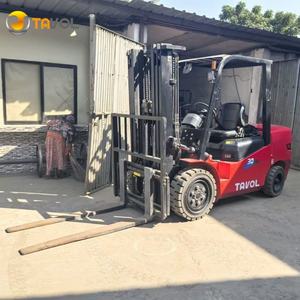 Montacargas con Motor Diésel de 2 Toneladas, 2.5 Toneladas, 3.5 Toneladas, 4 Toneladas, 5 Toneladas, Precio de Fábrica, Montacargas Clark de 3 Toneladas, Montacargas Diésel - Product Image 4