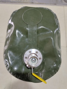 Portable 100L-10000L Flexible Pliable TPU Diesel Essence Vessies De Stockage D'huile 20L Buse En Plastique Usines De <span class=keywords><strong>Fabrication</strong></span> À Distance - Product Image 3