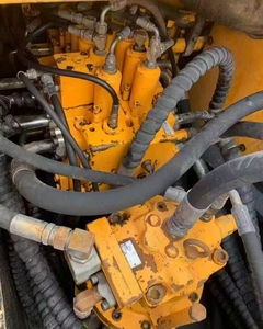 Excelente Estado de Funcionamiento, Equipo de Construcción de 25 Toneladas, Excavadora Usada Hyundai225LC-7 Hyundai 225LC-9S - Product Image 6