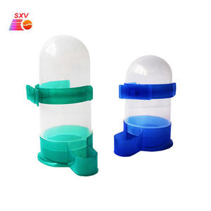 Ciotola per acqua per animali domestici pappagallo di plastica pappagallo appeso bevitore alimentatori e bevitori automatici di piccioni - Product Image 1