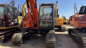 Mini-excavatrice Hitachi ZX135US, 3 tonnes, excavatrice hydraulique sur chenilles de taille moyenne, mini-pelleuse, en stock, bon état - Product Image 3