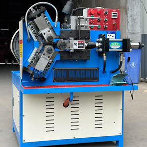 Nouvelle machine à rouler les filets hydrauliques à trois axes de conception 3 rouleaux moteur de haute précision 8-40mm diamètre 2 ans de garantie - Product Image 3