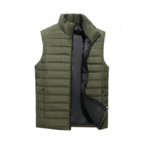 Gilet court matelassé léger et chaud pour homme, collection Automne/Hiver 2026, avec fermeture éclair, 100 % polyester, design tendance et moderne