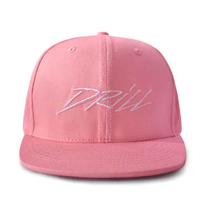 Gorra Snapback de Sarga con Logotipo Bordado Personalizado, de Alta Calidad, Estructurada de 6 Paneles, Ajustable, Unisex, Estilo Vintage Deportivo Urbano - Product Image 3
