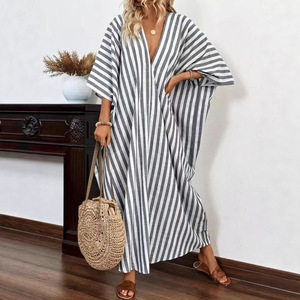 En stock, <span class=keywords><strong>robe</strong></span> élégante pour femmes, style décontracté européen et américain, ample, col en V profond, longue, rayée, antistatique - Product Image 1