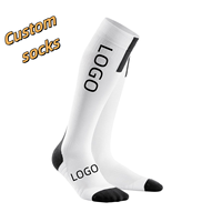 Chaussettes de compression athlétiques personnalisées, respirantes et résistantes à la transpiration pour usage quotidien, avec soutien de la voûte plantaire et amorti
