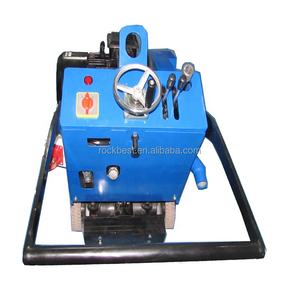 Machine à scarifier le béton ROCKBEST, entièrement hydraulique, robuste, puissance 11 kW, tension 380 V, pour l'élimination du béton - Product Image 2