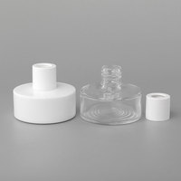 Bouteille de diffuseur de roseau en verre de luxe Bouchon à vis 50ml 100ml Vente en gros Emballage de bouteille de diffuseur de voiture 10ml 5ml 20ml Volumes Crème 120ml