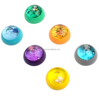 Fabricant d'aimants de réfrigérateur en gros, aimant souvenir décoratif en acrylique en forme de petit dôme avec liquide et paillettes flottantes 3D mignonnes