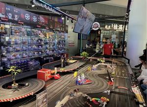 Juego de Carreras de Autos Eléctricos Comerciales a Gran Escala, Multijugador, para Centros Comerciales y Parques de Diversiones - Product Image 3