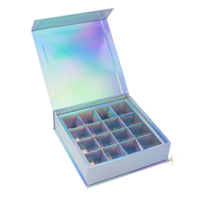 Enveloppe magnétique holographique personnalisée Crown Win Boîte rigide Coffret cadeau pour soins de la peau cosmétiques Doublure en papier laser Éponge plastification mate