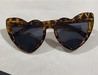 Lunettes de soleil en forme de cœur léopard, lunettes tendance œil de chat, lunettes de soleil vintage rétro en forme de cœur pour femmes