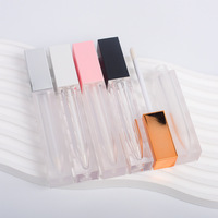 En stock, tube à gloss à lèvres carré en plastique de 7 ml avec bouchon à vis, logo personnalisé imprimé, diamètre de 10 à 11,9 mm, emballage cosmétique