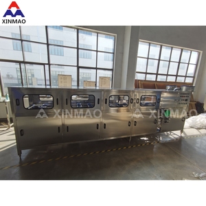 Ligne de production d'eau de baril de 300 bouteilles/heure et 5 gallons-Système de lavage, de remplissage et de bouchage intégré pour emballage de conteneur de 20 litres - Product Image 6