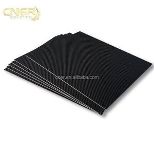 Plaque en fibre <span class=keywords><strong>de</strong></span> carbone CNC 2 mm 300x400 mm personnalisée, finition mate sergé 3K, support pour activateur chimique - Product Image 3