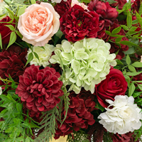 Arrangement floral moderne de haute qualité en soie rouge bordeaux 60 cm pour centre de table de mariage et scène de réception