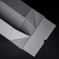 Boîtes d'emballage pour vêtements en carton ondulé laminé mat imprimé sur mesure, noir et or, avec estampage à chaud, pliables, avec couvercle magnétique