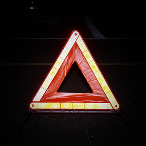 Triángulo de advertencia para coche, señal reflectante plegable de 24 pulgadas para seguridad vial en caso de emergencia del vehículo - Product Image 2