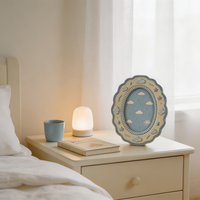 Cadre photo en céramique ovale personnalisé, bord festonné, design nuage étoile, cadre photo en porcelaine en gros pour la décoration de la chambre d'enfant