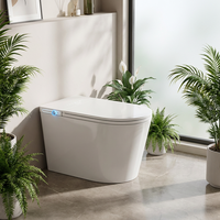 S035 Toilette intelligente moderne pour hôtel avec cuvette allongée, télécommande, siège chauffant, fixation au sol, drainage S-trap/P-trap, en céramique