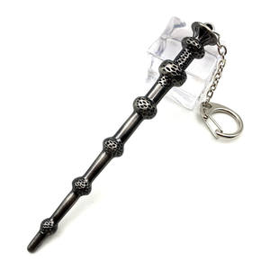 Nouvel Arrivage Vintage Film Baguette Magique Porte-clés 3D Porte-clés en Métal Souvenir Fans Vente en Gros Nouvel Arrivage Vintage Clé en Métal - Product Image 4