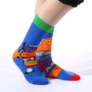 <span class=keywords><strong>Chaussettes</strong></span> amusantes originales avec motif de frites, de hamburger et de bière en coton, vente en gros de <span class=keywords><strong>chaussettes</strong></span> pour hommes - Product Image 2