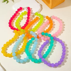 قلادة عنق بالخرز الكبير من أوروبا وأمريكا مبالغة 18 قلادة عنق من الأكريليك بلون الهلام الطازج للسيدات والفتيات - Product Image 3