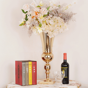 Venta al por mayor de centros de mesa de metal dorado y plateado florero de trompeta de flores de boda soportes para arreglos florales artificiales para fiesta - Product Image 1